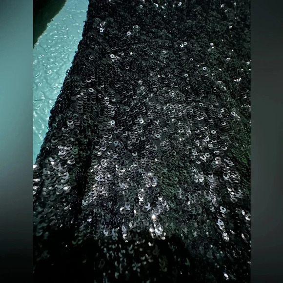 Alice + Olivia sequined black Dress size S - Picture 7 of 10